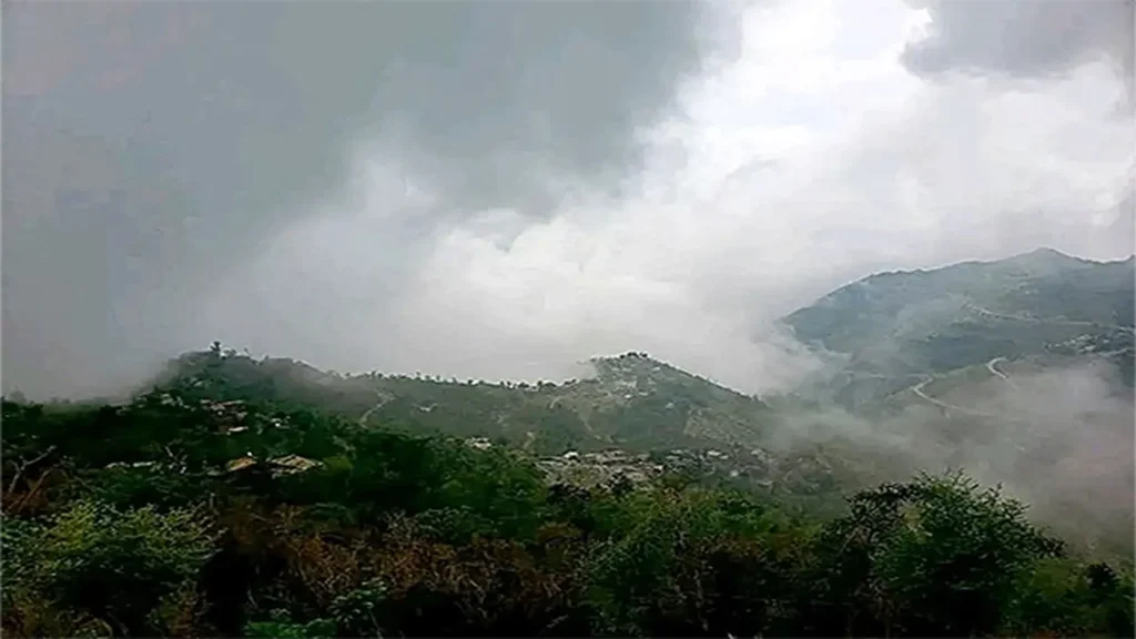 طقس السواحل والمرتفعات.. تقرير الأرصاد يكشف درجات الحرارة المتوقعة خلال الساعات القادمة